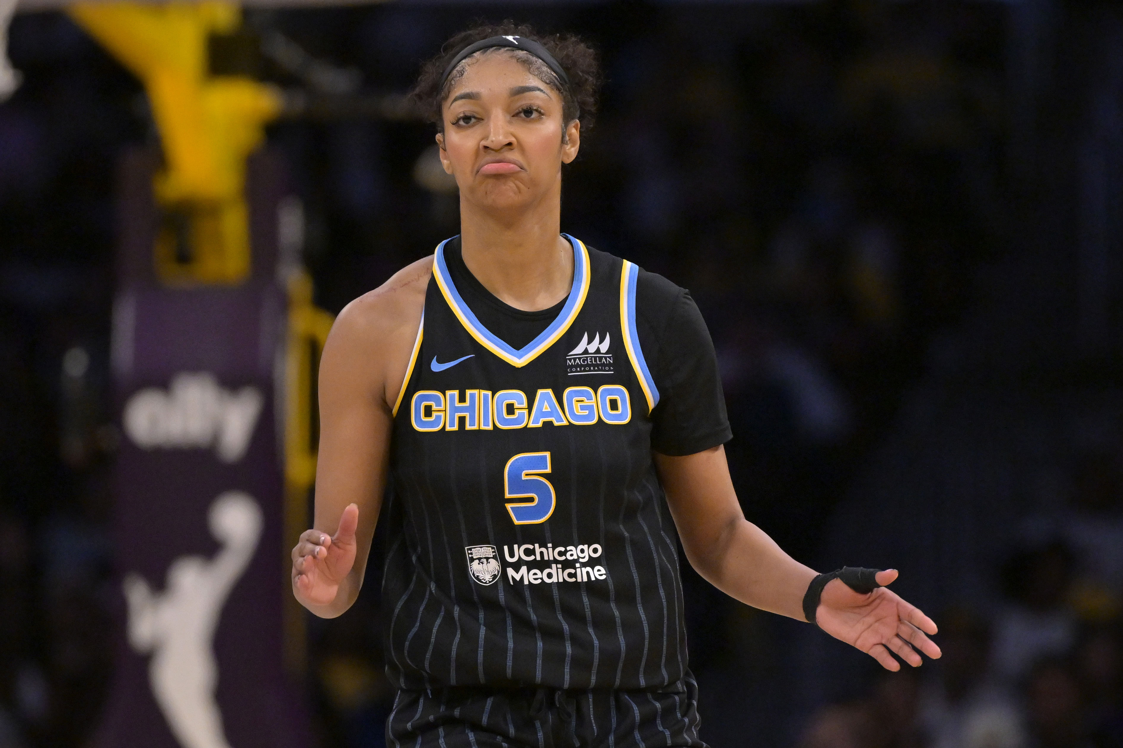 Angel Reese sends message to Julian Reese after Lakers news. (Photo: IMAGN)